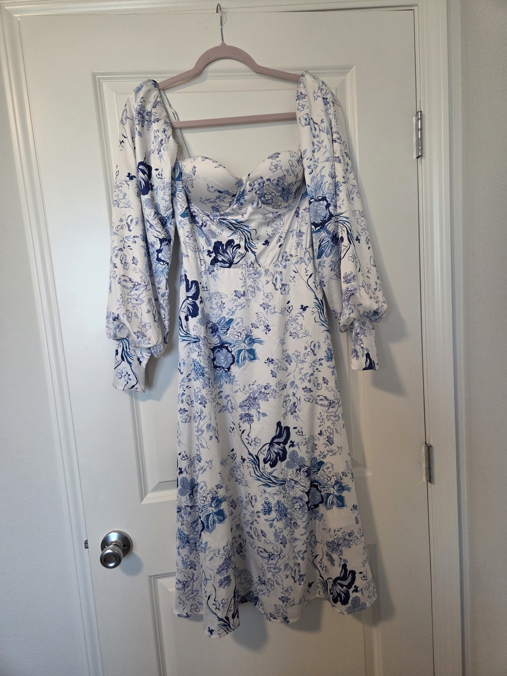 Alamour The Label White Midi Dress with Blue Floral Print